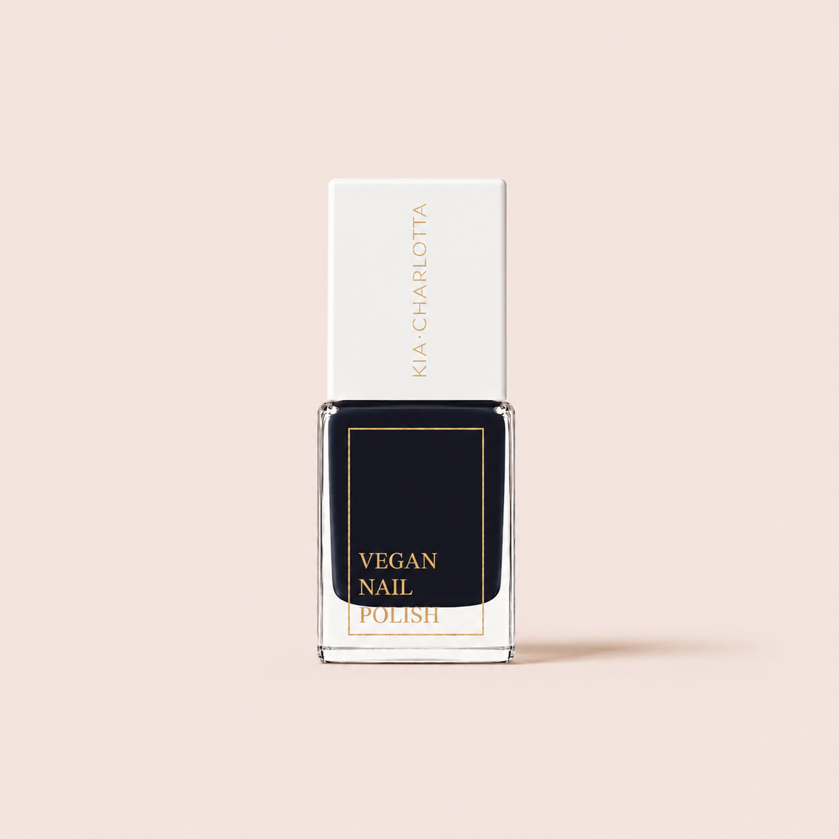 Veganer Nagellack Royal in Tiefblau von Kia Charlotta