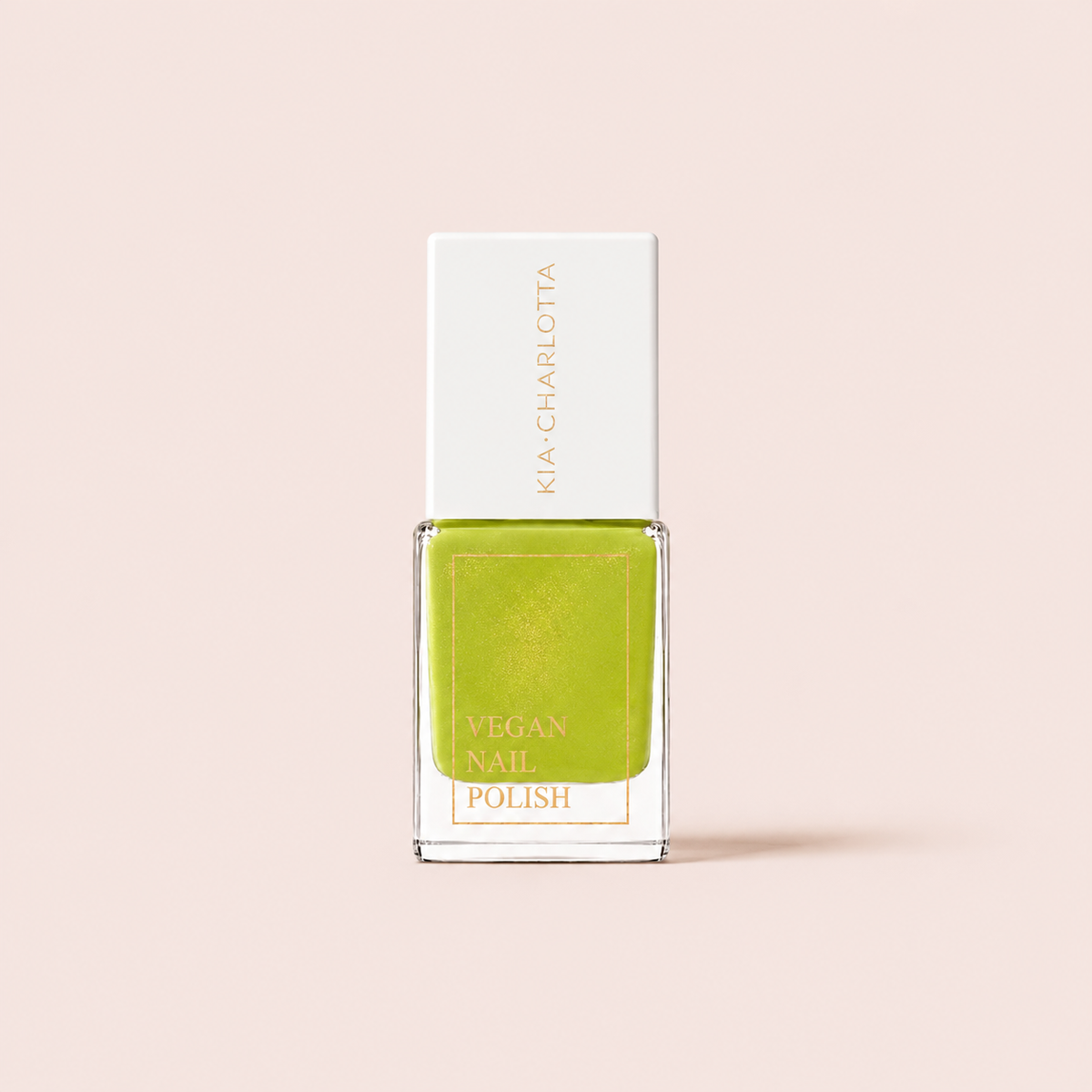 Veganer Nagellack Sunny Lime in gedämpftem Gelbgrün von Kia Charlotta