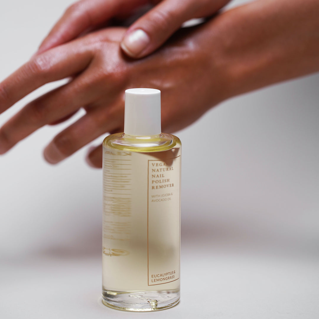 Das Problem von Aceton in Nagellackentfernern