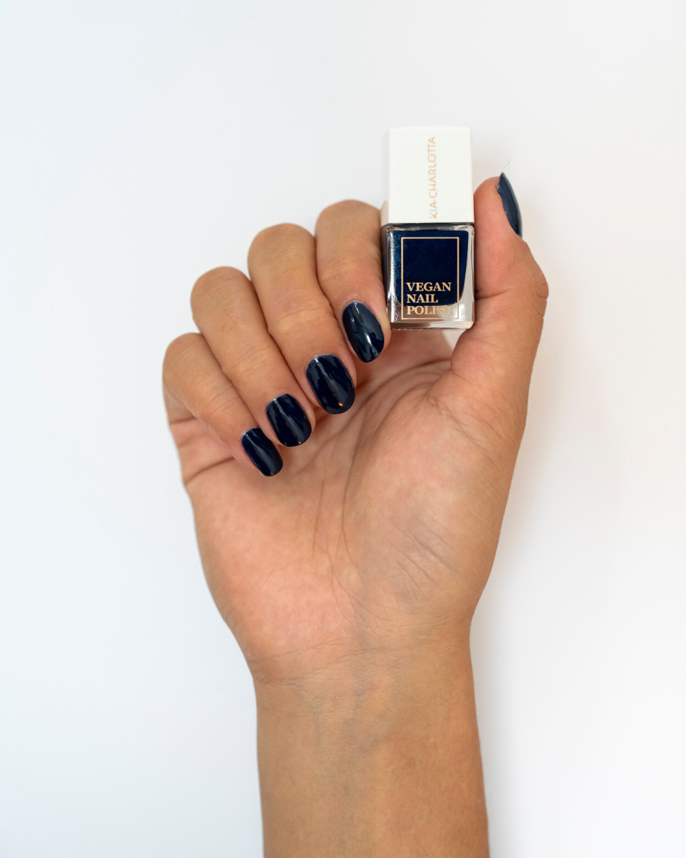 Kia Charlotta veganer Nagellack – nachhaltige Farbe ohne Schadstoffe, tierversuchsfrei, vegan Nail Polish