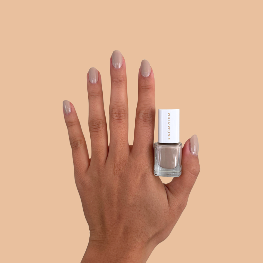 Nagellack Balanced – Farbe am Nagel, vegan