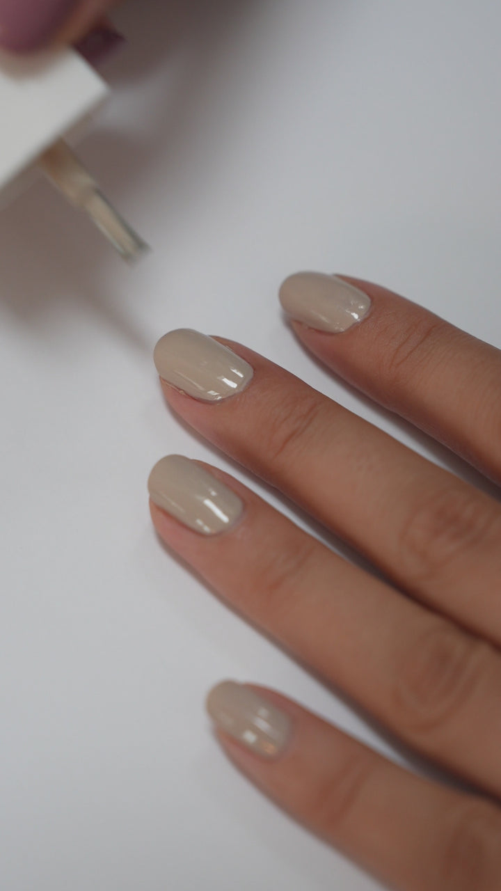 Kia Charlotta veganer Nagellack Grace– nachhaltige Farbe ohne Schadstoffe, tierversuchsfrei, vegan