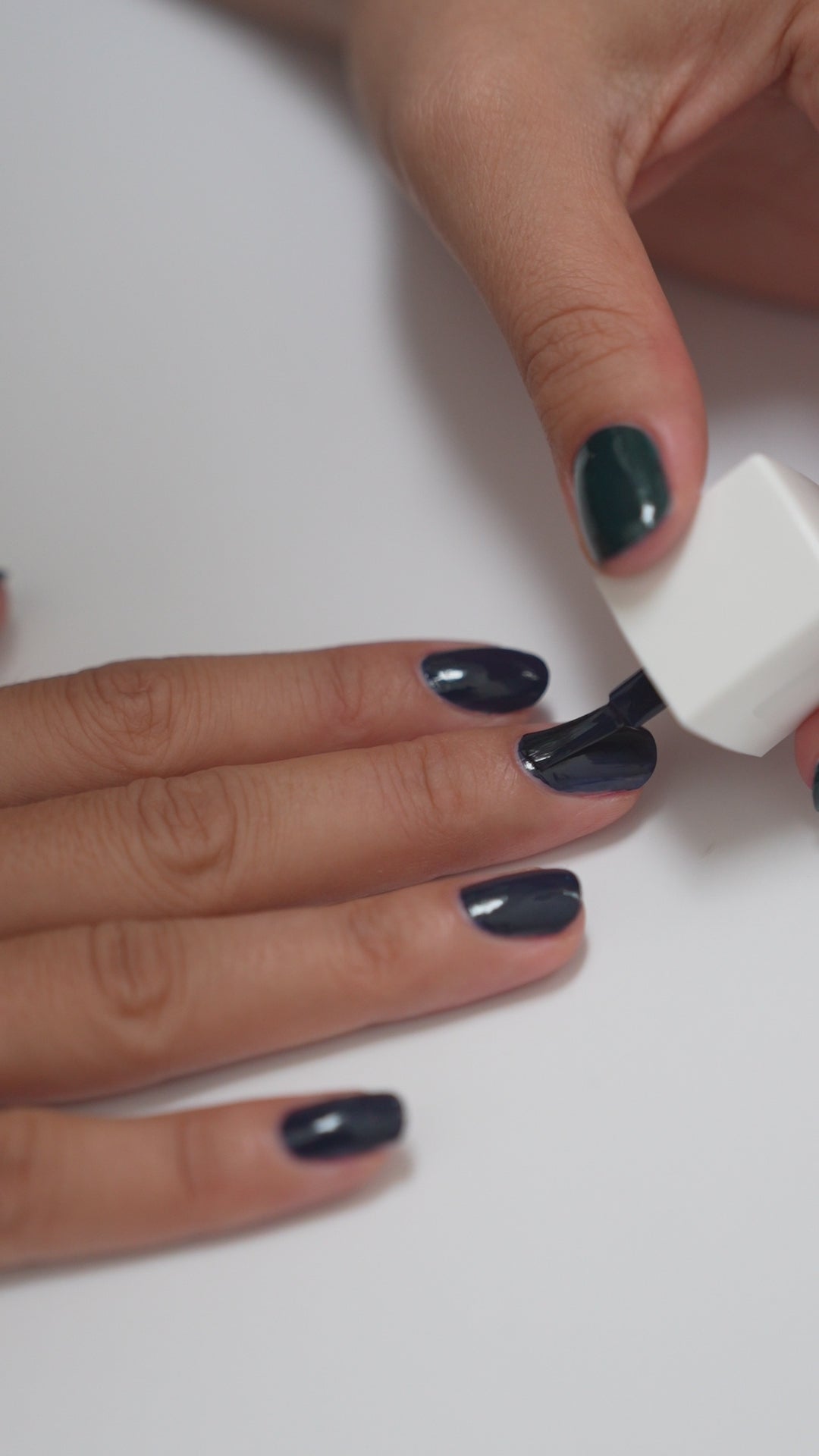 Kia Charlotta veganer Nagellack Royal– nachhaltige Farbe ohne Schadstoffe, tierversuchsfrei, vegan