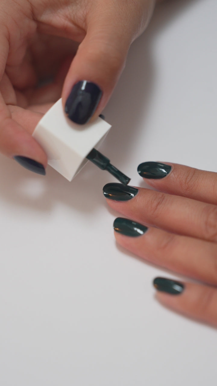 Kia Charlotta veganer Nagellack Victorian – nachhaltige Farbe ohne Schadstoffe, tierversuchsfrei, vegan