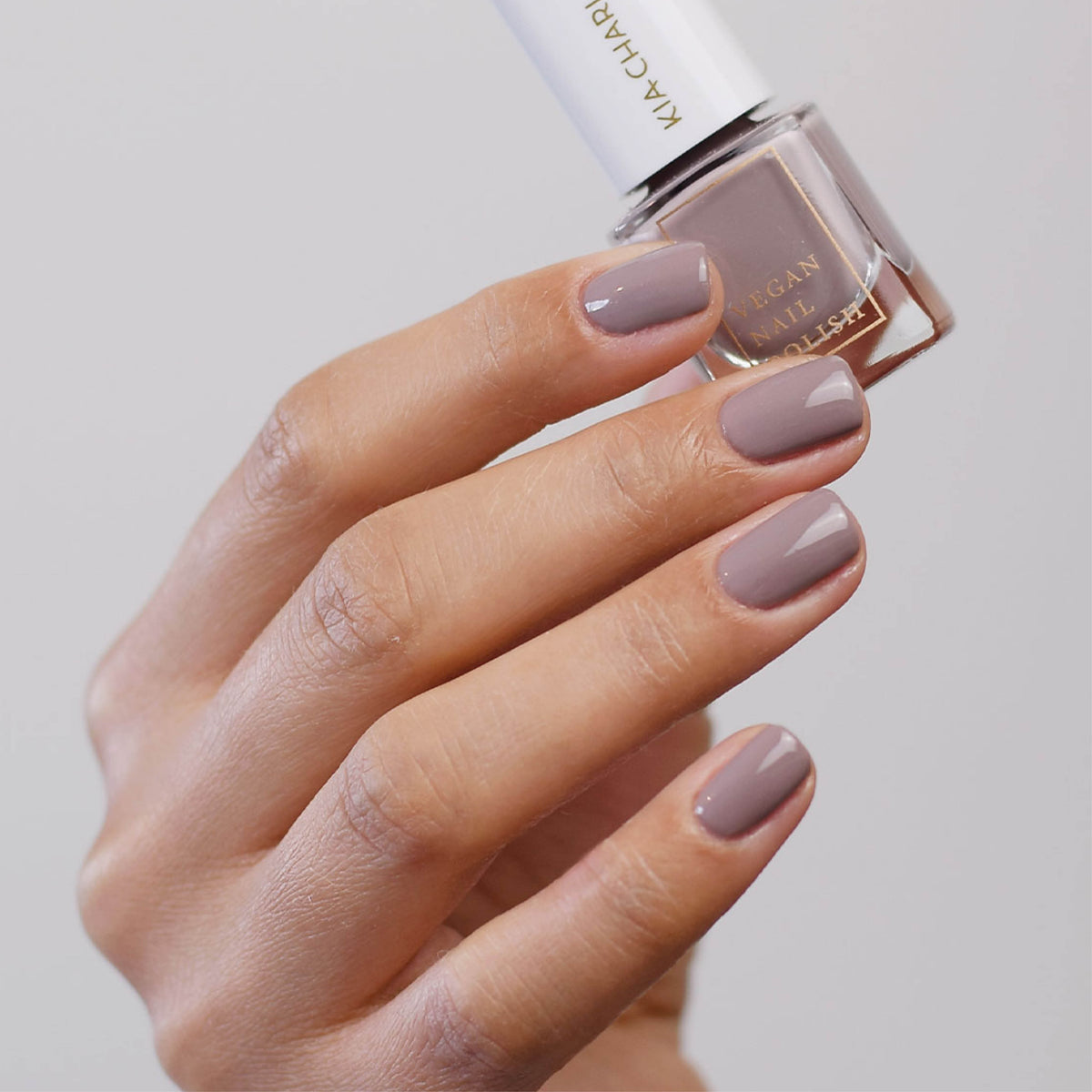 Nagellack Courageous – Farbe am Nagel, vegan